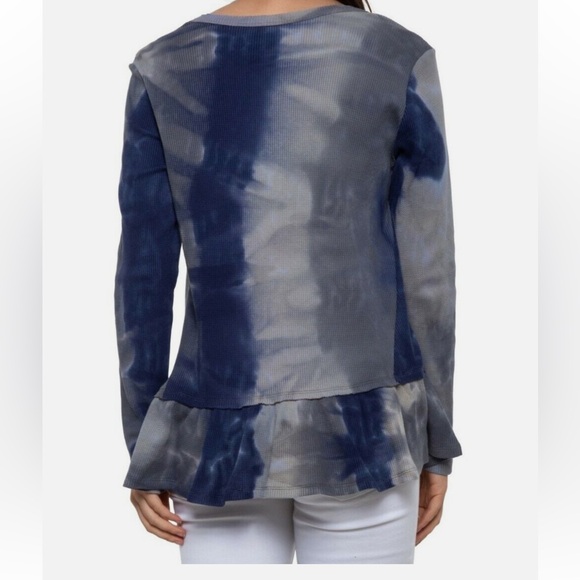 EUC C&C California waffle knit top - Picture 3 of 7